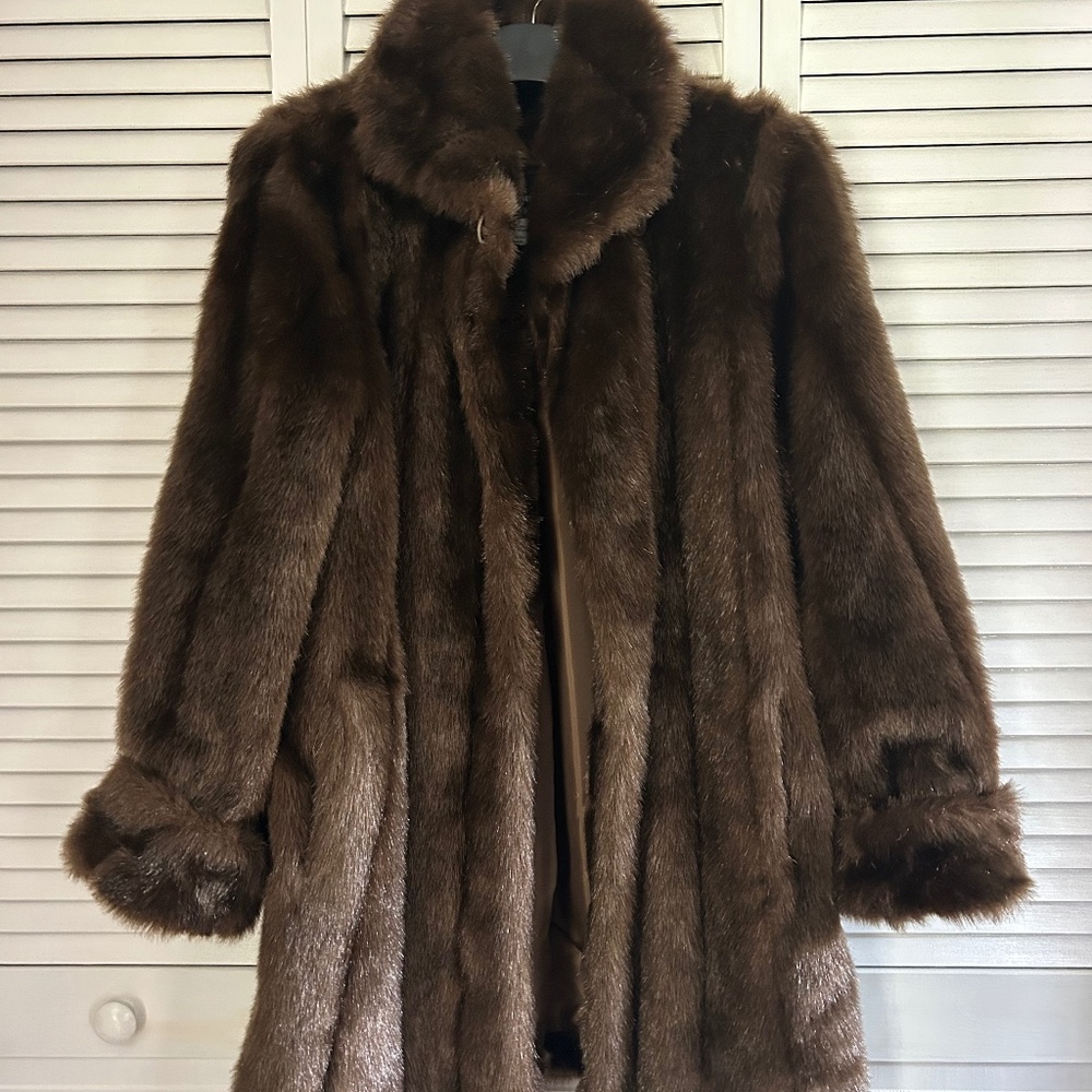 Dennis Basso Chocolate Brown Faux Fur Coat - Misses Size Small
